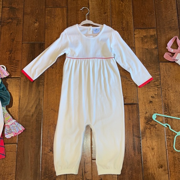 White romper red trim - Picture 1 of 2